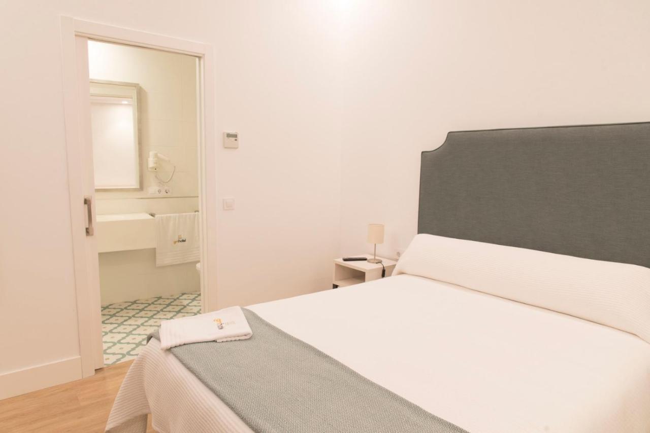 Gm Hotel 2*